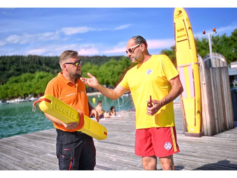 Wasserrettung und Bademeister (c) Helge Bauer